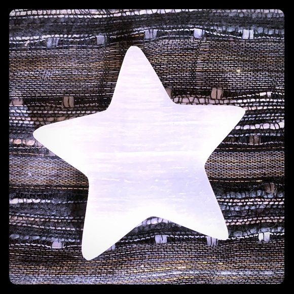 Selenite Star Crystal Charging Plate - Picture 1 of 3